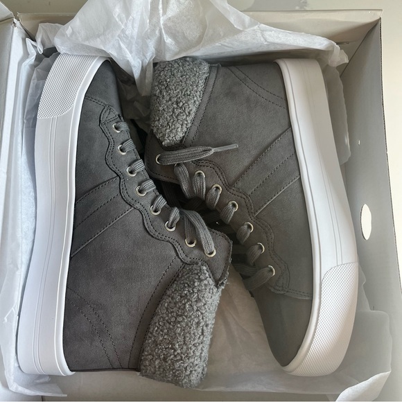 Marc Fisher Shoes - Mar Fisher Dapyr Women’s Sz 8 Gray Faux Suede Shearling Hi-Top Sneaker BNWB
